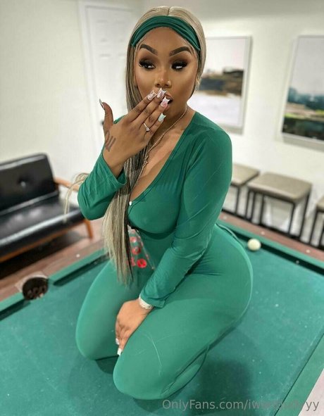 iwantjudyyy star érotique images