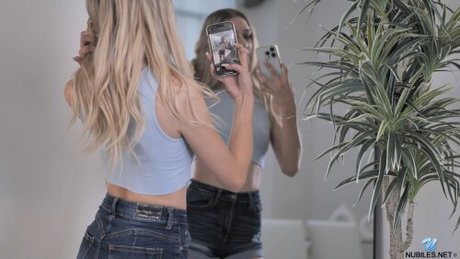 Emily Jade_ modèle pornographique collection