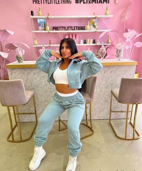 ghostgirl modèle adulte galeries