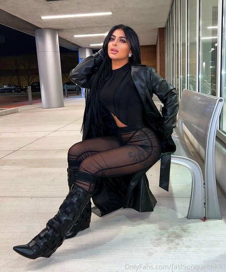 ghostgirl actrice érotique galerie