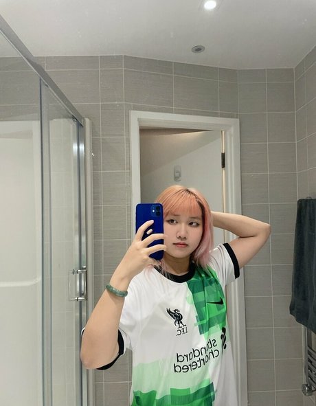 leynnercutie actrice de grande qualité image