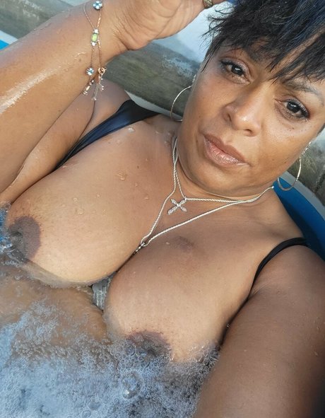 ébène maigre onlyfans des nus sympas img