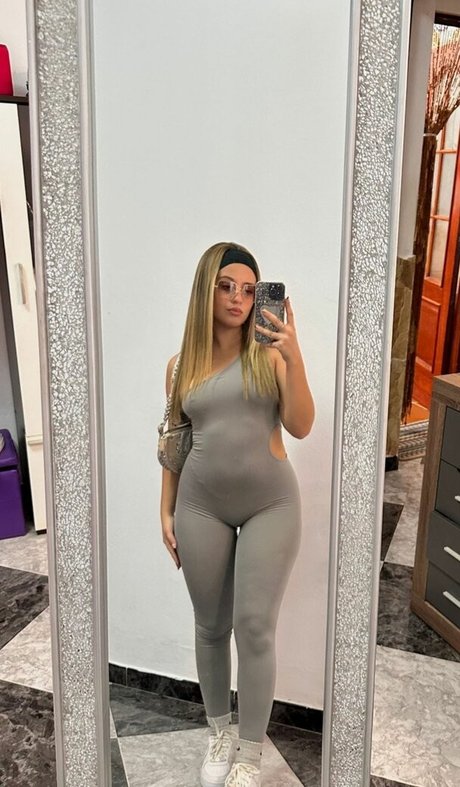 aricedress modèle adulte images