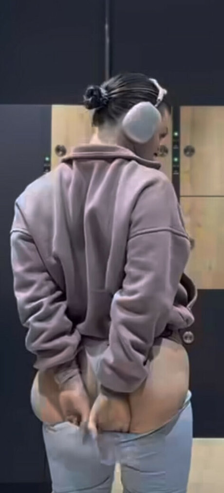 angieberbuer modèles nus photos