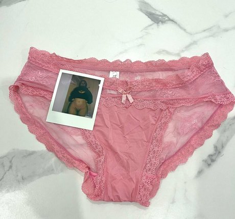 momokun modèle xxx des photos