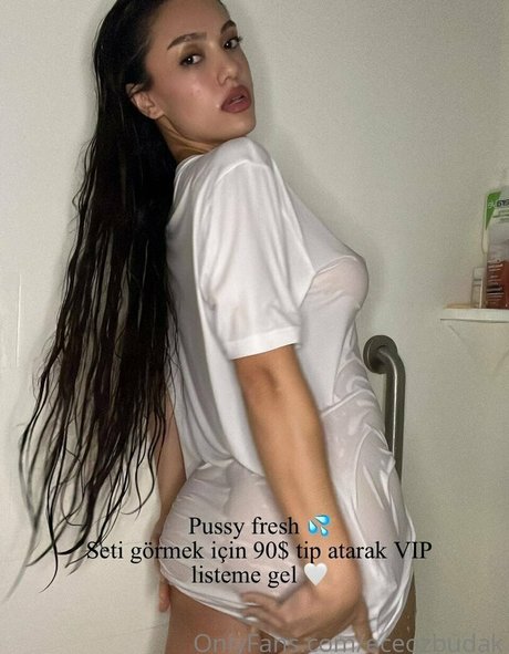 lesbiennes strapon onlyfans art haute définition image