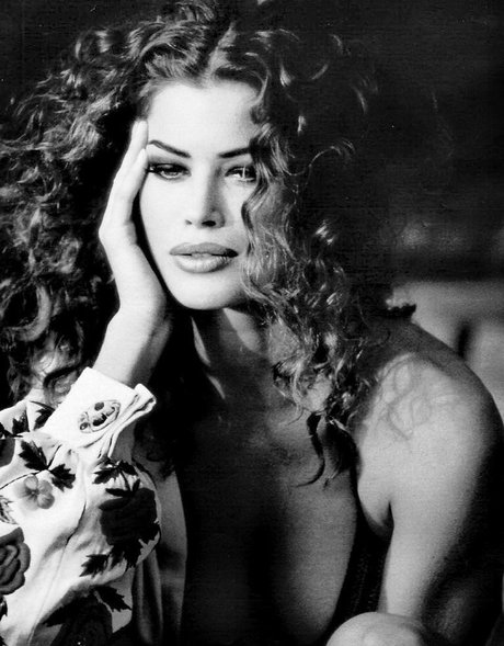 Carre Otis actrice chaude photo