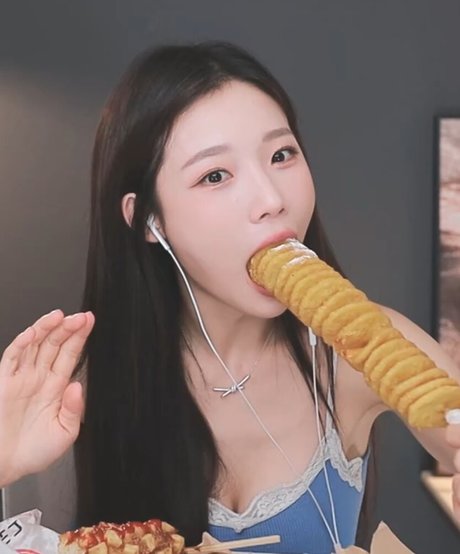 sara44244 étoile chaude image