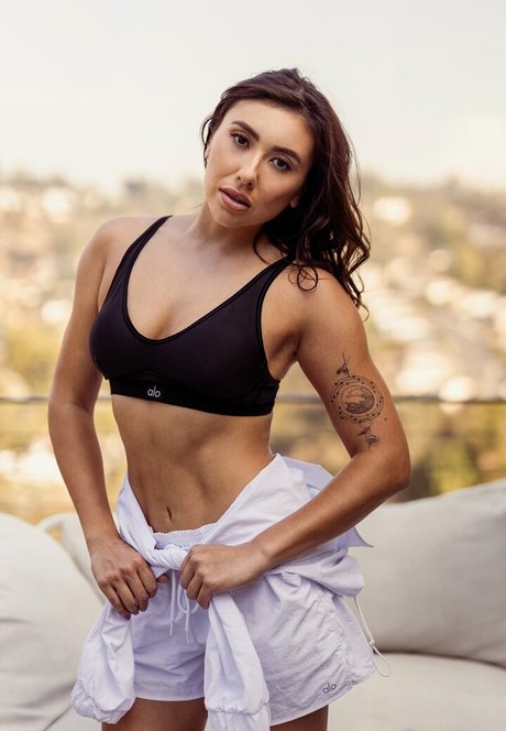 Gia Venetia modèle parfait image