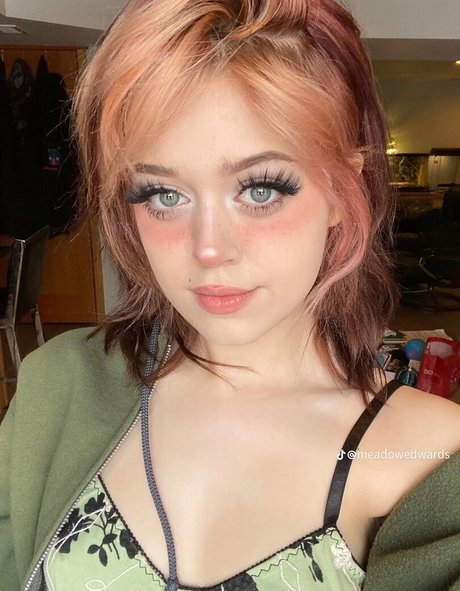 Meadow Edwards star du porno gratuite collection