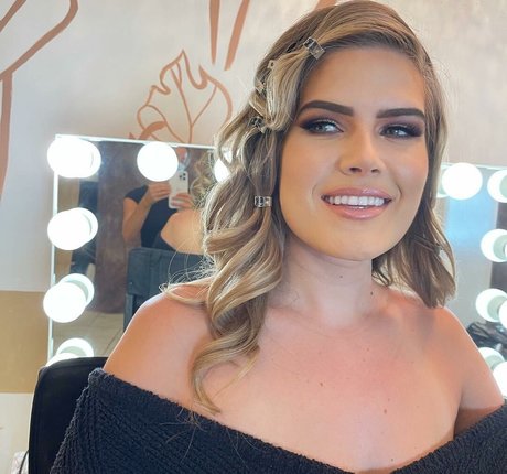 Erica Lindbeck star du porno de haute qualité des photos