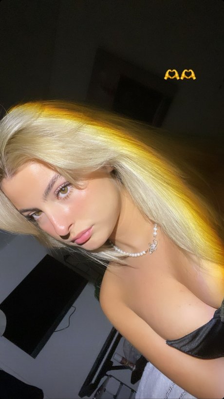 Grace Bidd_ étoile nue galeries