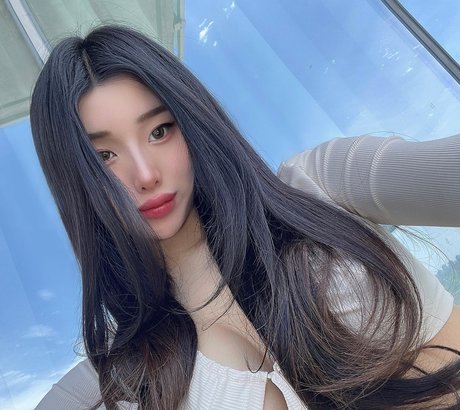 Mari Bambei_ étoile nue image