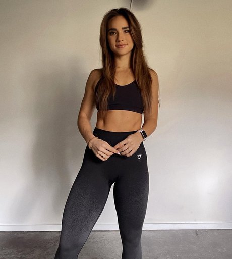 Kylie Ross_ actrice de nus galerie