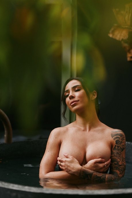 fans de milf gothique uniquement art chaud galeries