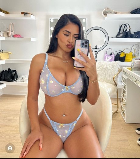 Noelia Ramirez modèle hd images