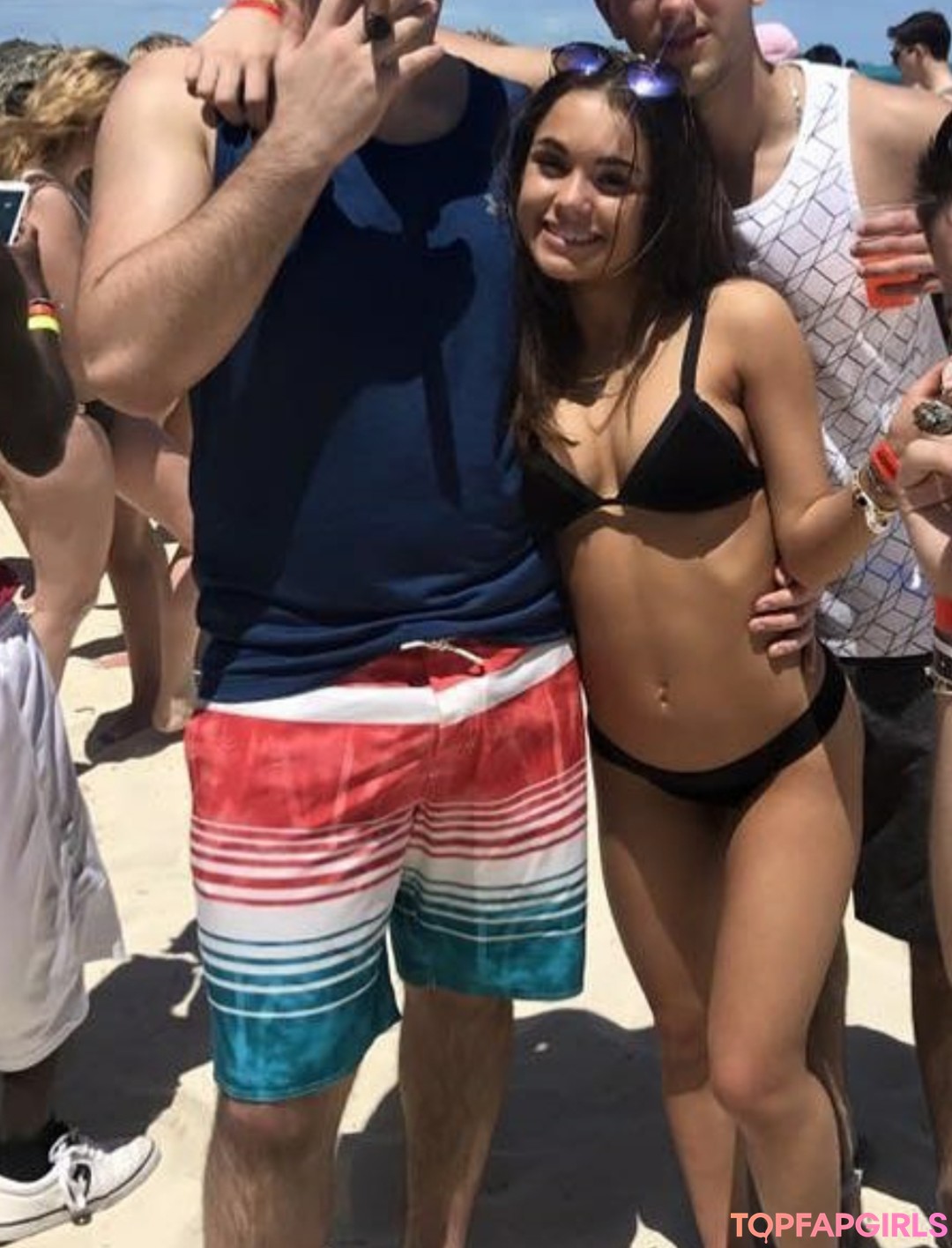 Laura Lindstrom mannequin photo