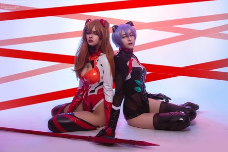 Kurumirori joli modèle des photos