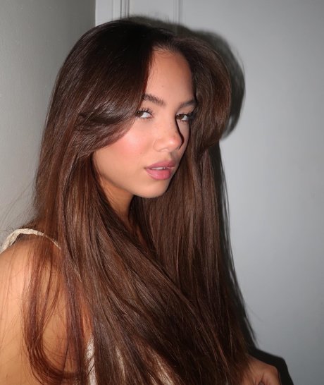 Saoirse Alicia Behzadi_ étoile de l'art img