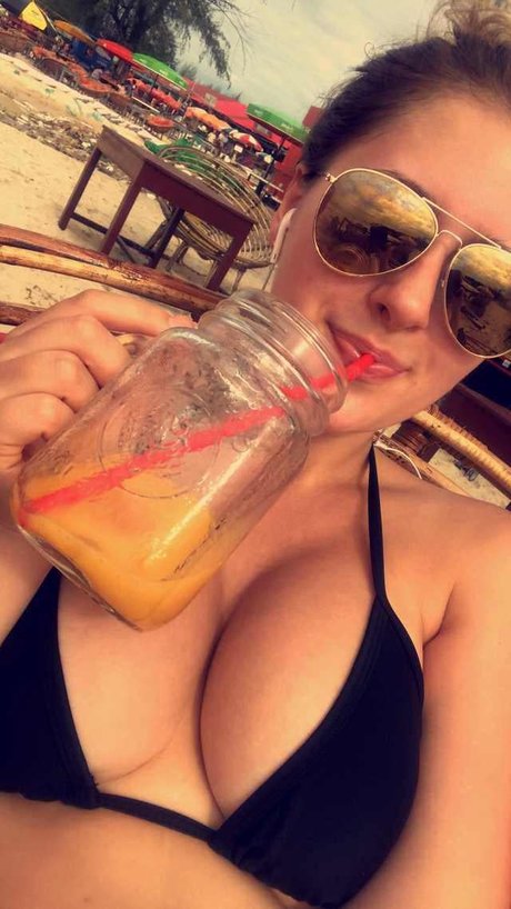 Claire Abbott meilleure star du porno images