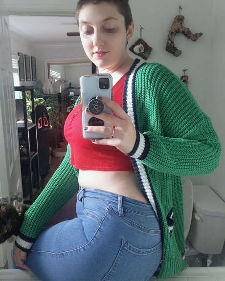 Mel Capperino Garcia modèles nus archive