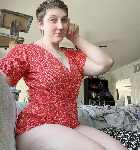 Mel Capperino Garcia étoile nue photos