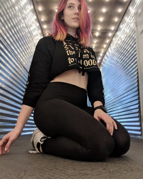 Mel Capperino Garcia étoile érotique galerie