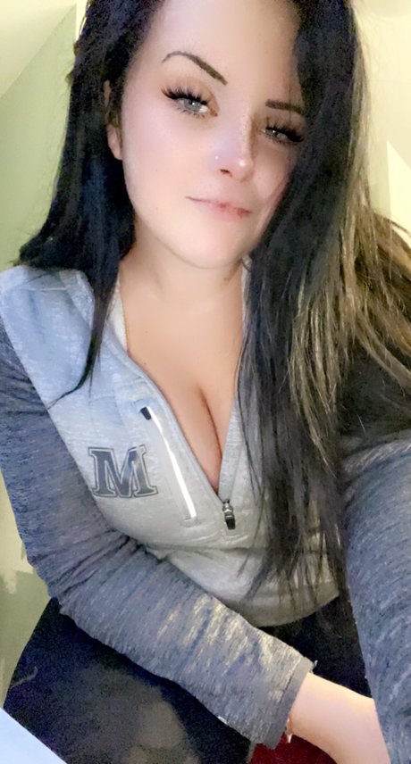 Tori Ann meilleur modèle des photos