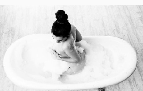 Yuval King modèle chaud archive