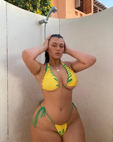 Valeria Vendetta nus star du porno photos