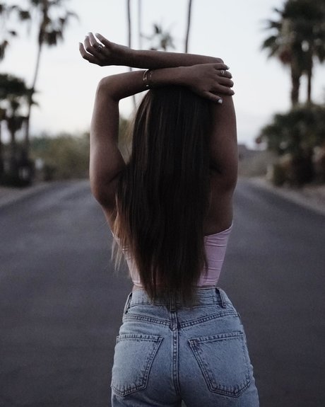 Vendala Enright star du porno en haute qualité galeries