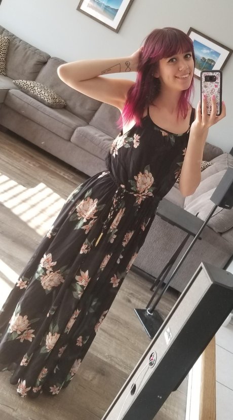 Yanderekamii actrice nue images