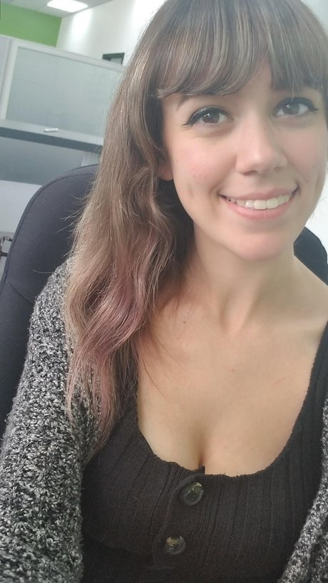 Yanderekamii modèle artistique image