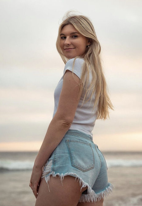 Jess Billings_ actrice artistique galeries