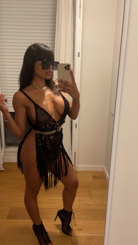 Ophelie Ferrand_ xxx étoile img