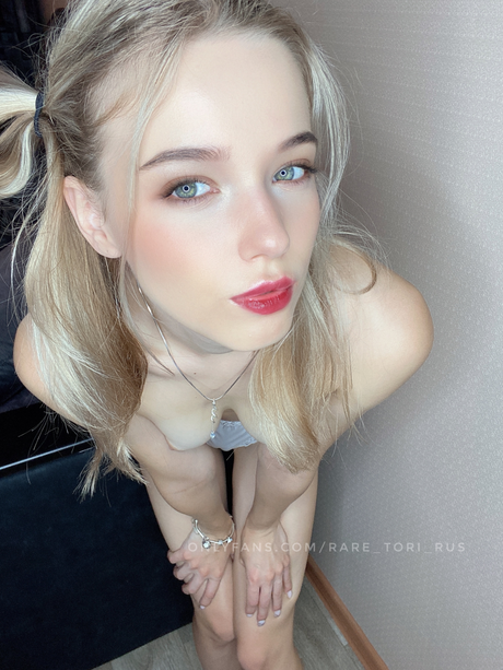 _Viktoriy D actrice parfaite archive