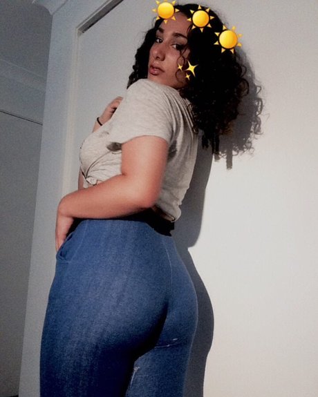 Charlize Tornatola belle étoile collection