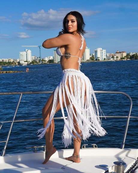 Nebby Fusco_ art étoile galeries