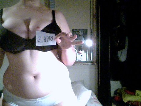 Otoni Ogni actrice chaude photos