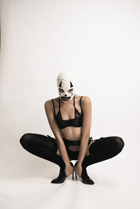 _Sad Samo actrice xxx galeries