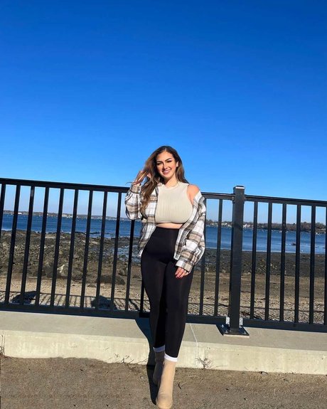 Ivel Pesantez star du porno exclusive archive