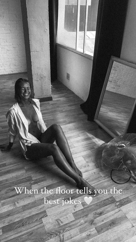 Melanie Kroll modèle chaud image