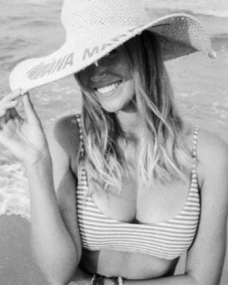 Melanie Kroll star érotique img