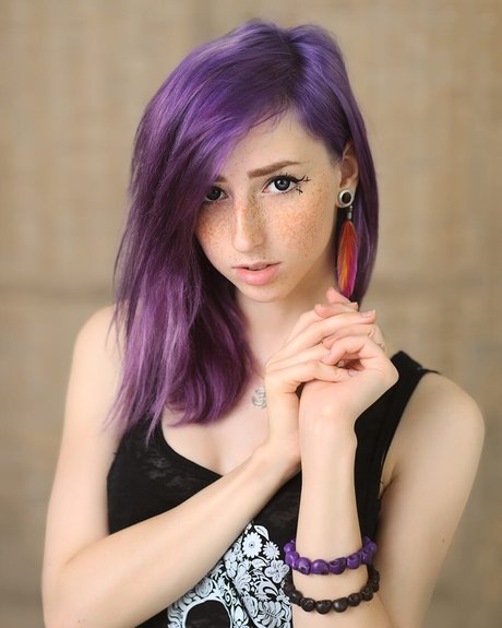 Eliza Satu modèle sympa galerie