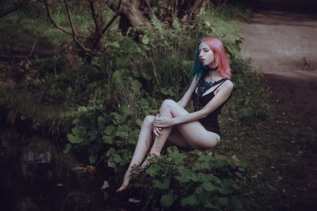 Eliza Satu joli modèle photo