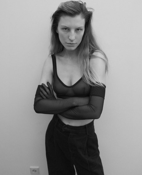 Lena Stepanova étoile exclusive archive