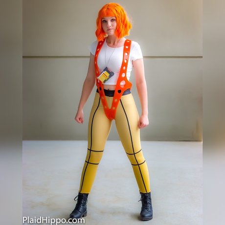 Tictac_ modèle nu photo