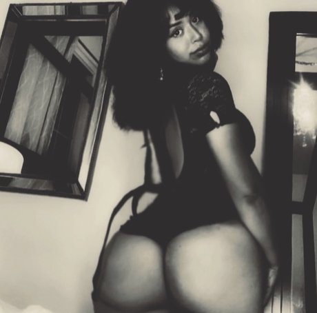 Sarai Fonseca_ star du porno érotique images