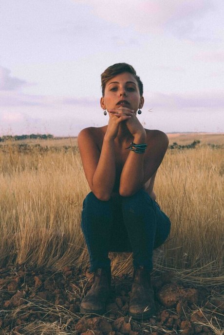 Tohar Frie star du porno érotique photos