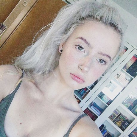 Caelyn Mathews actrice hd galerie